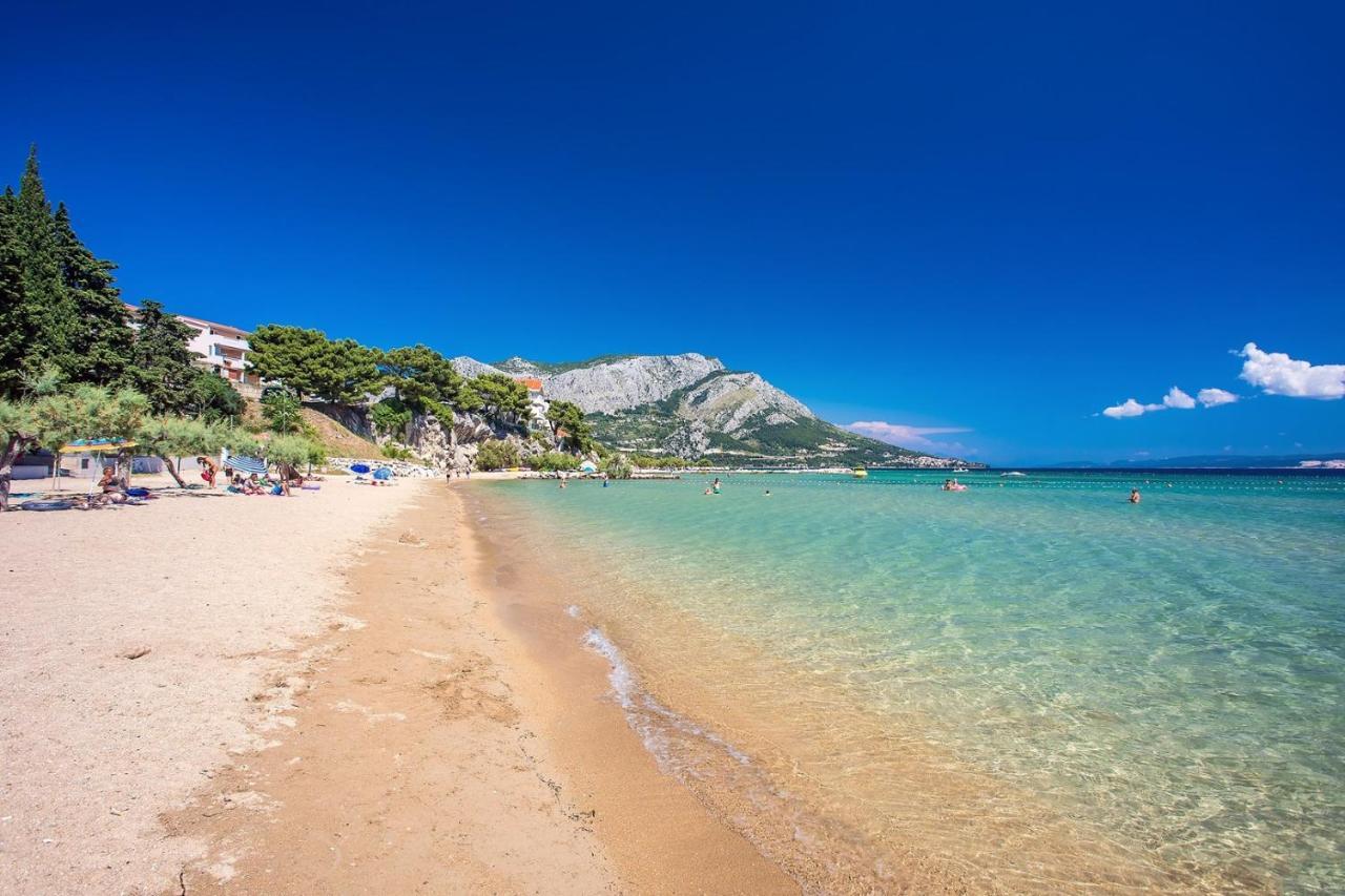 Villa Matan - Only 200M From The Sandy Beaches, Private 28M2 Pool Омиш Экстерьер фото